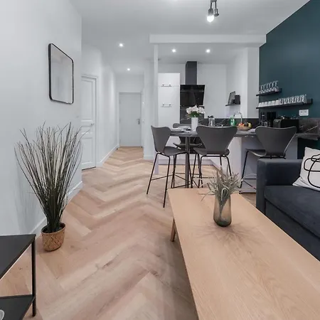 Appartement ⟬giacomelli⟭ Quartier Calme⁕wifi⁕proche Michelin⁕ *